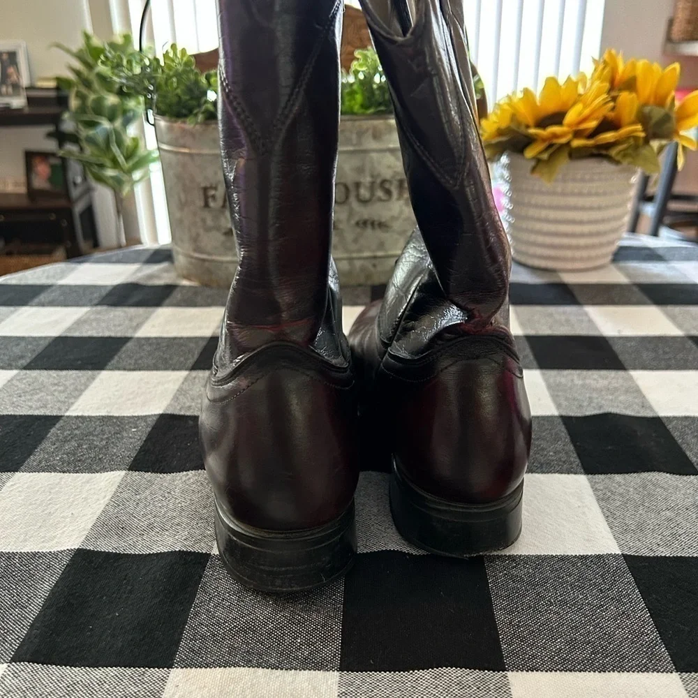 Laredo size 8 men's made in the USA leather cowboy boots cherry brown